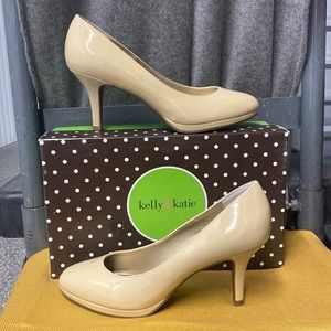 Size 8.5 padded Beige Heels